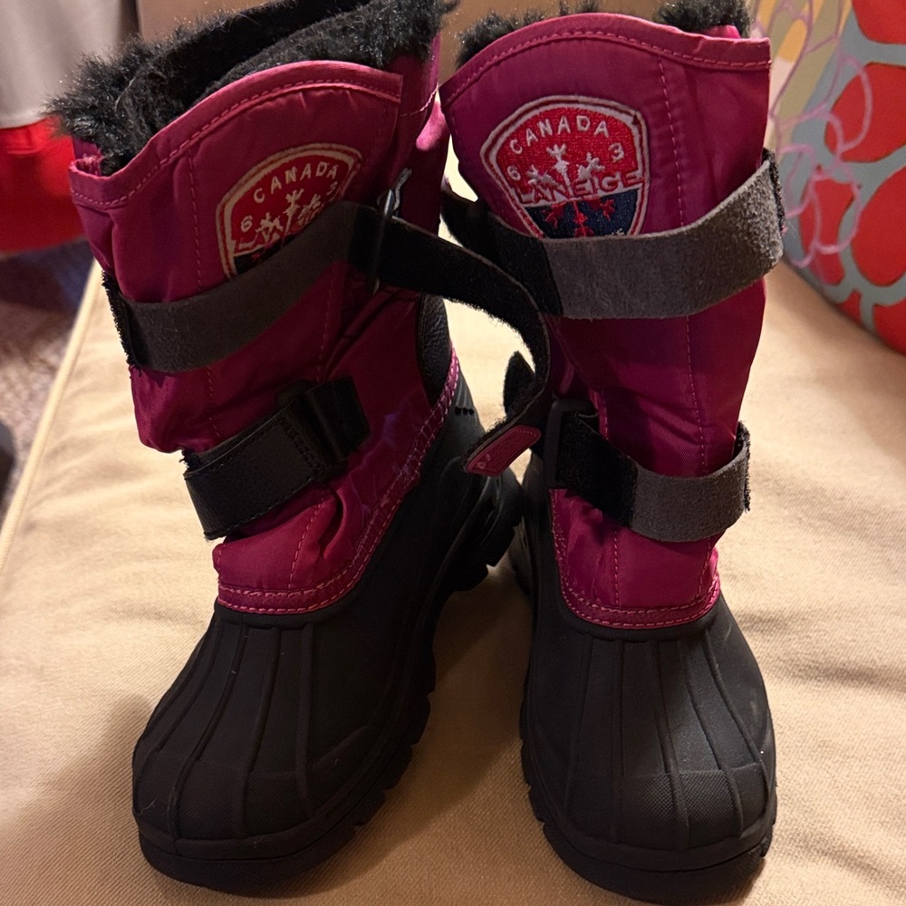 Canada Laneige kids boots